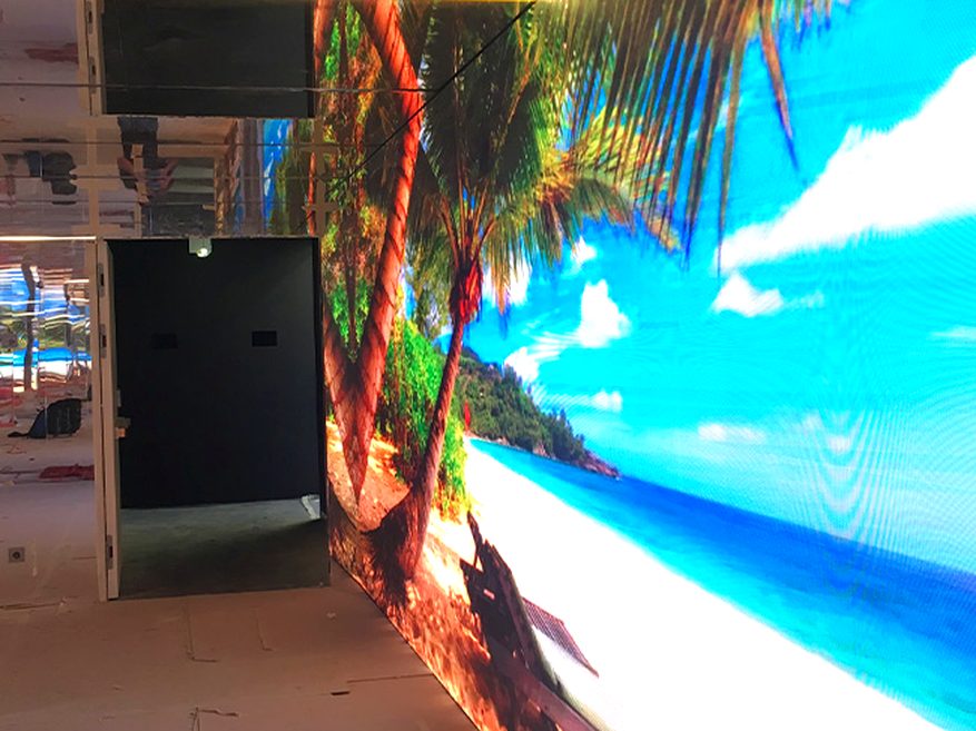Il LED wall con il paesaggio tropicale